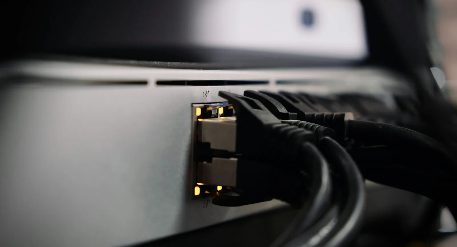 Cybersicherheit im Juli 2026: Rekord-Patchday, WordPress-Alarm und das Ende einer Phishing-Fabrik