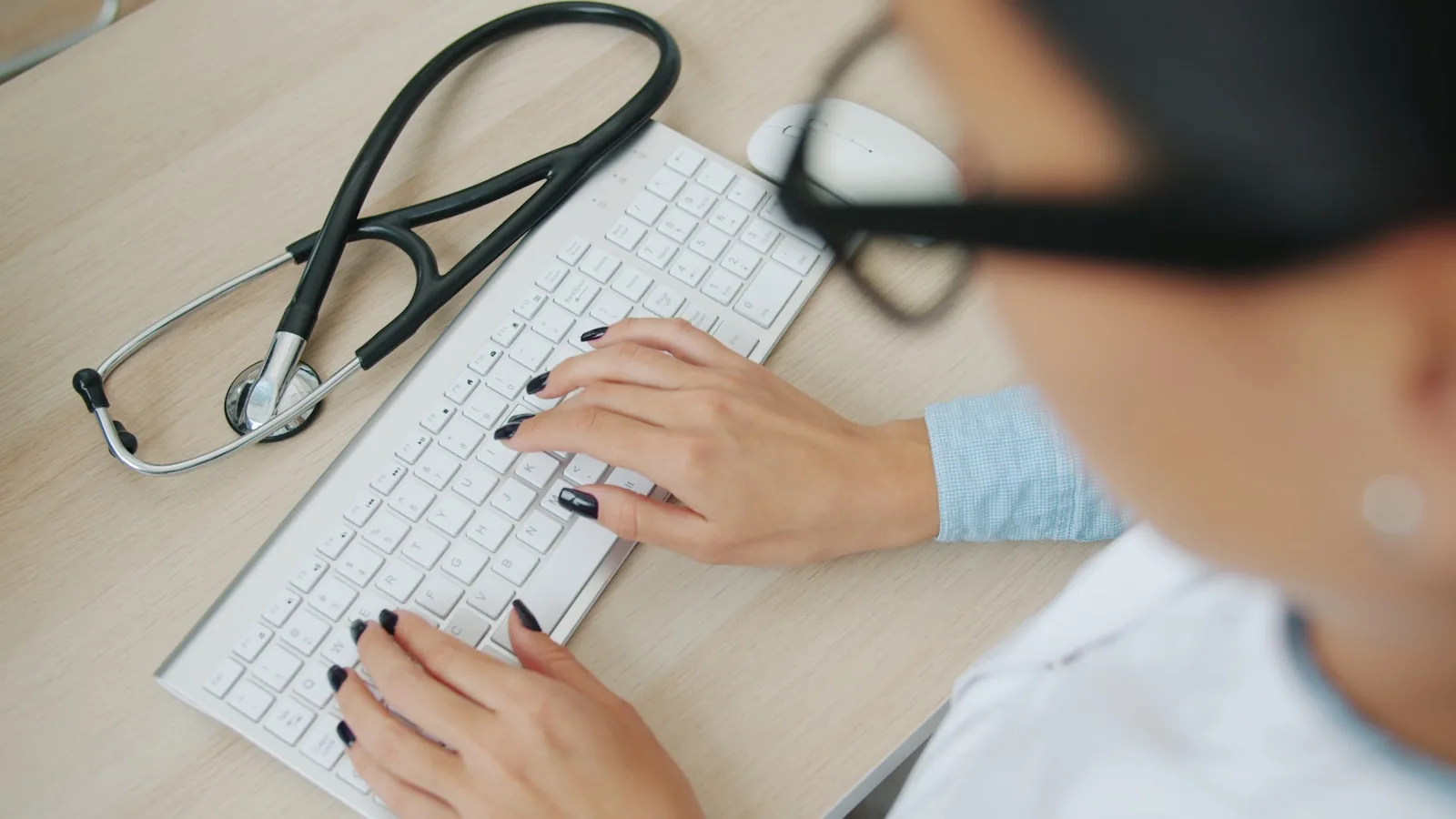 Cybersicherheit im Mai 2026: BKA-Rekordzahlen, der Klinik-Hack und die ernüchternde NIS-2-Bilanz