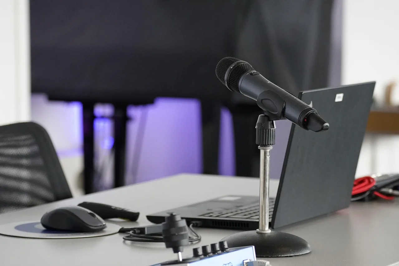 PC im Homeoffice einrichten 2026: Leitfaden für Hardware, Security und Ergonomie