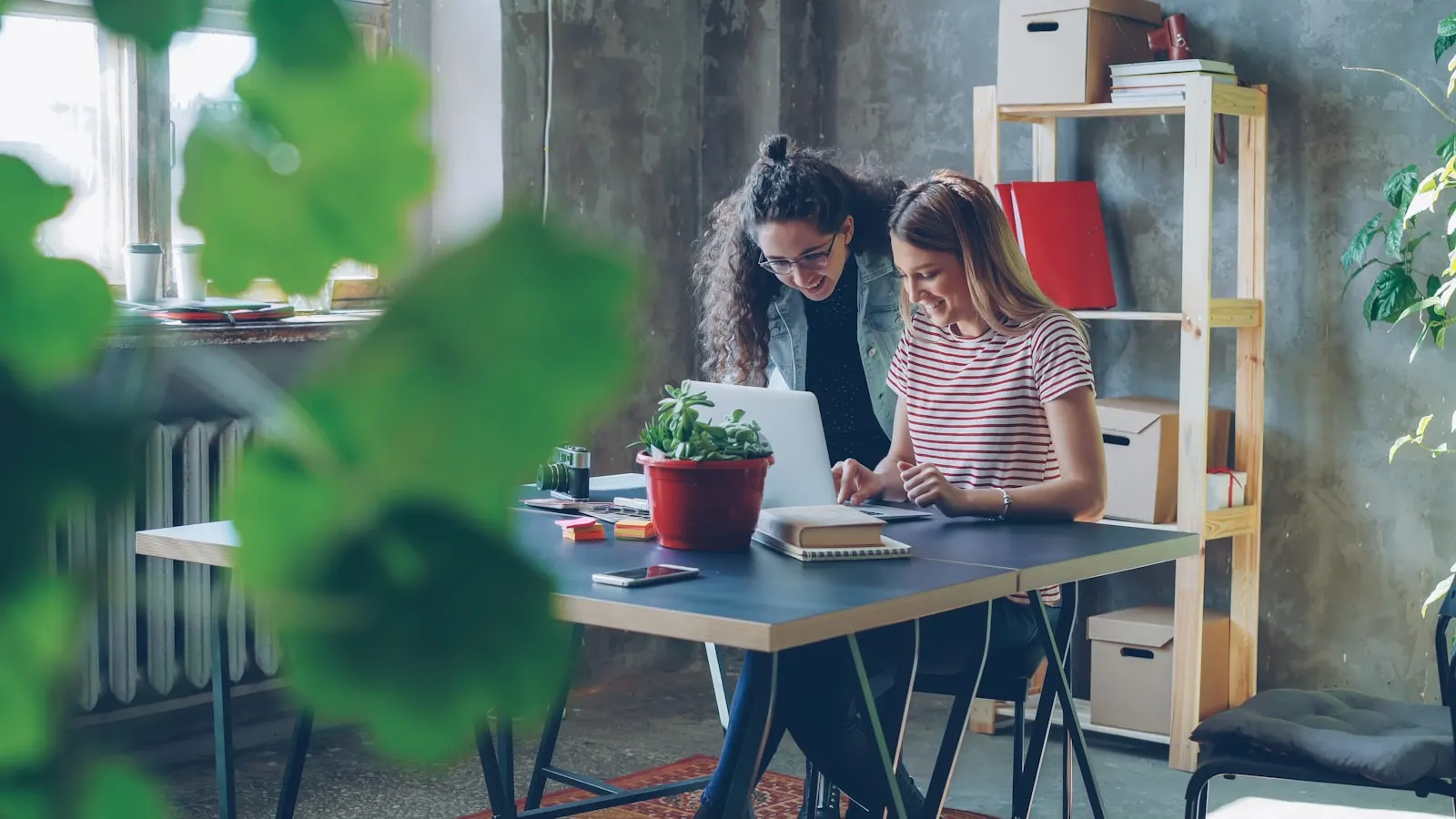 SharePoint Online für KMU 2026: Anwendungsbeispiele, Lizenzen, Migration