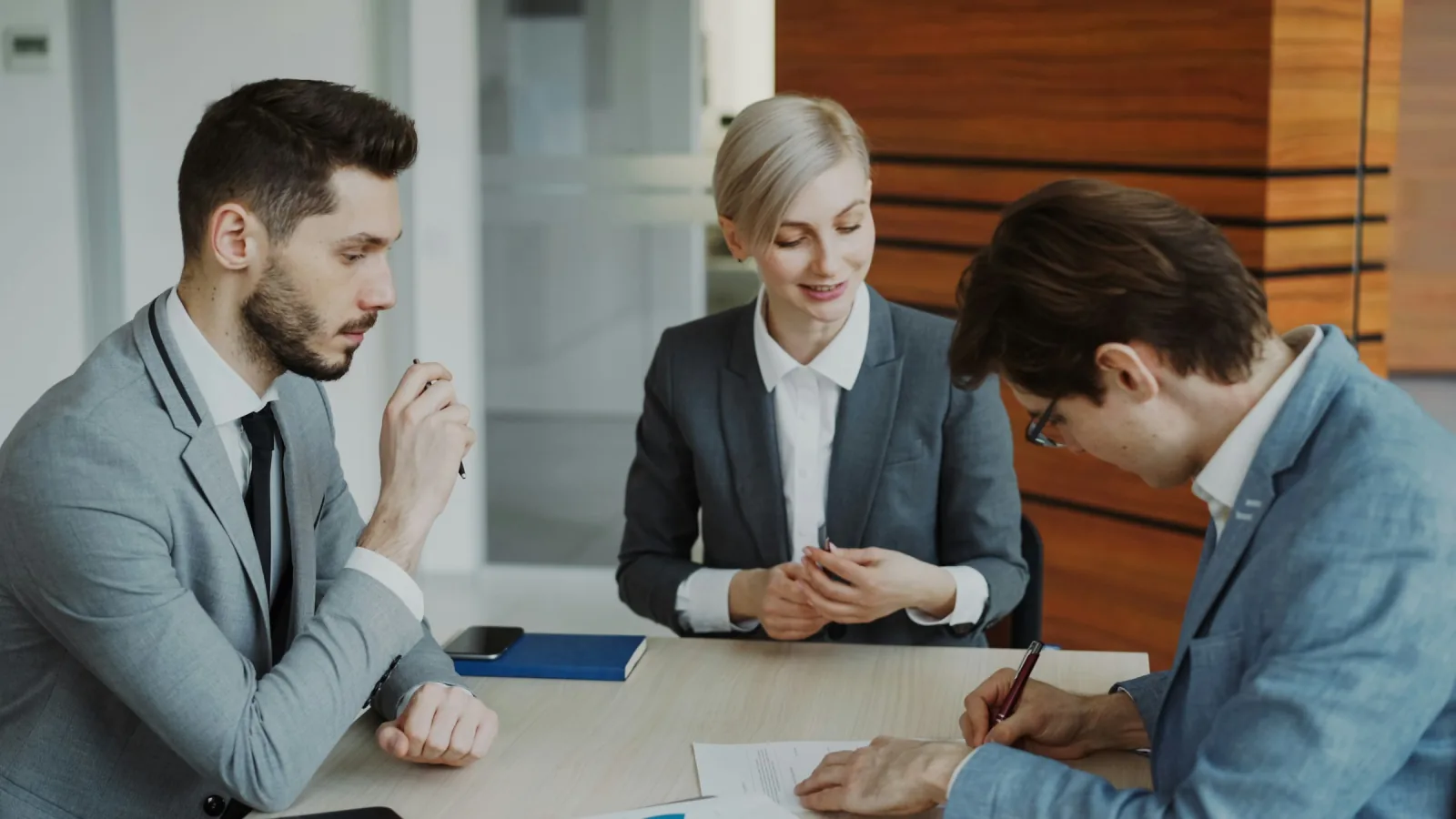 IT-Support-Vertrag: Preise, SLA-Klauseln & Fallen 2026
