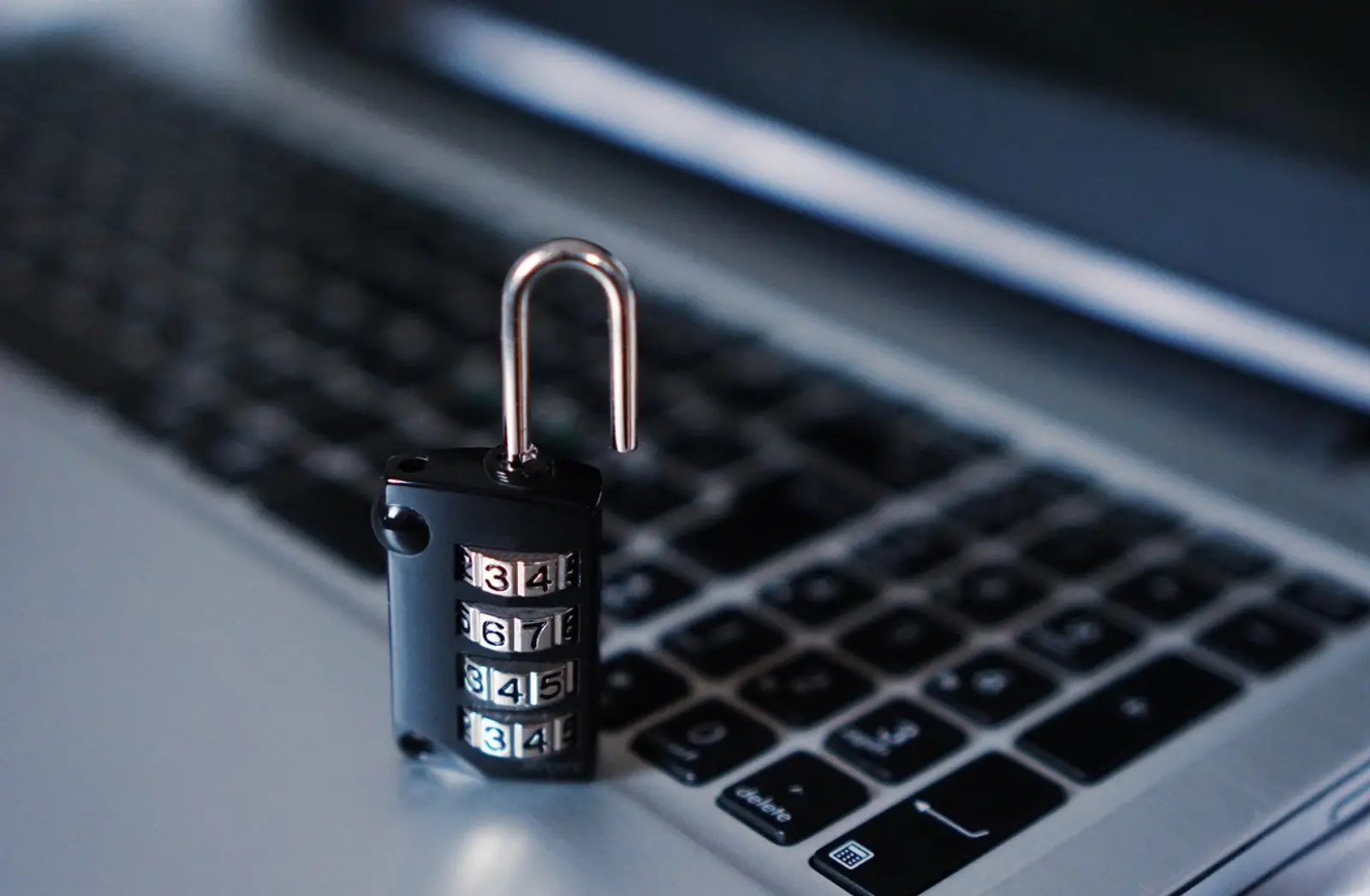 Sicherheit und Datenschutz mit Thunderbird: Ein Leitfaden für IT-Leiter