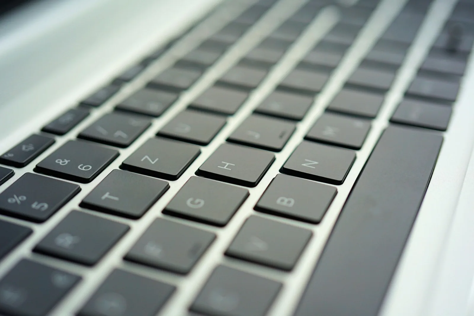 Windows Server 2019 EOL: Was Hamburger KMU 2026 jetzt tun sollten