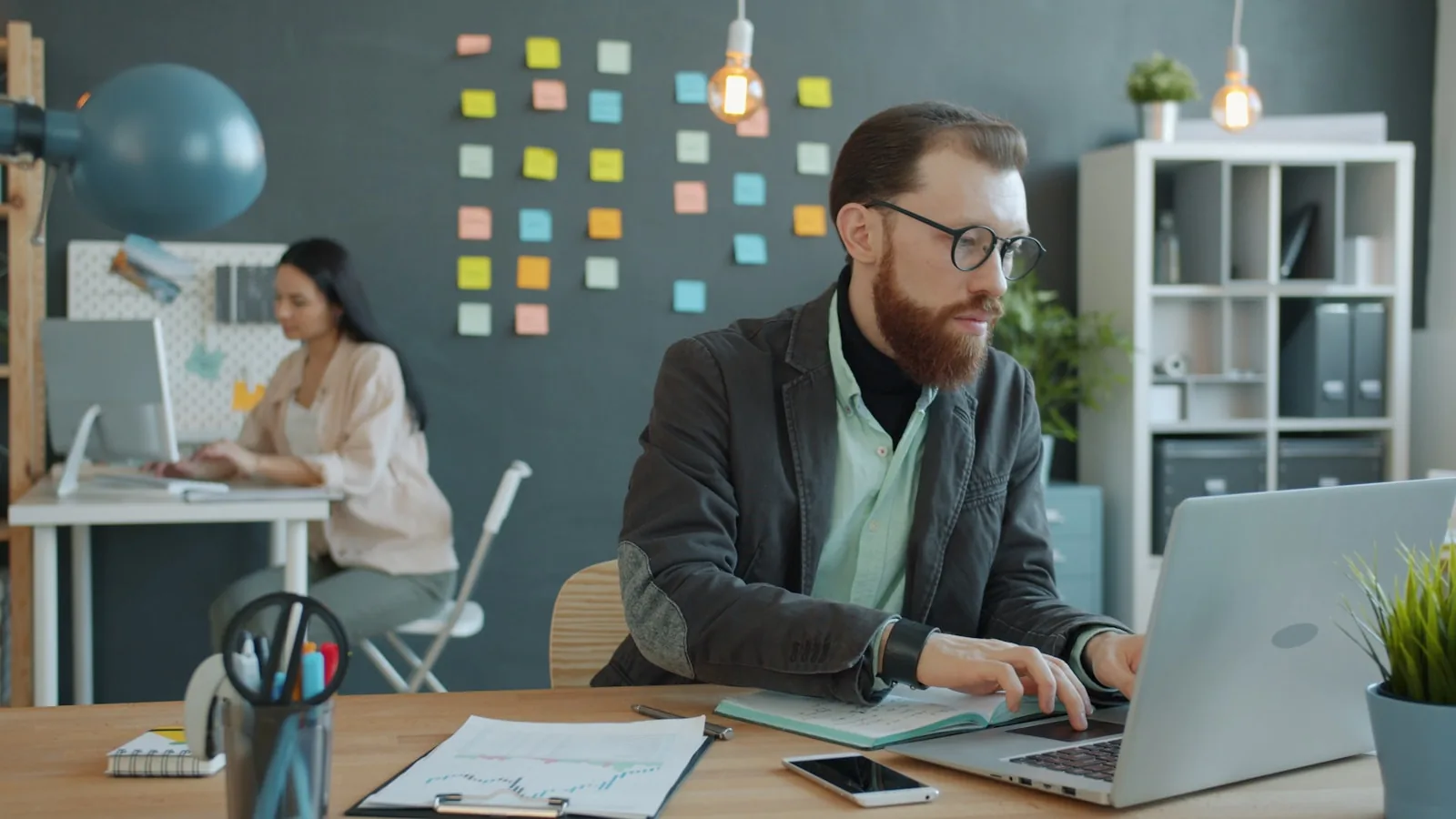 Cloud Workplace Hamburg — Microsoft 365 + Azure Virtual Desktop zum Festpreis